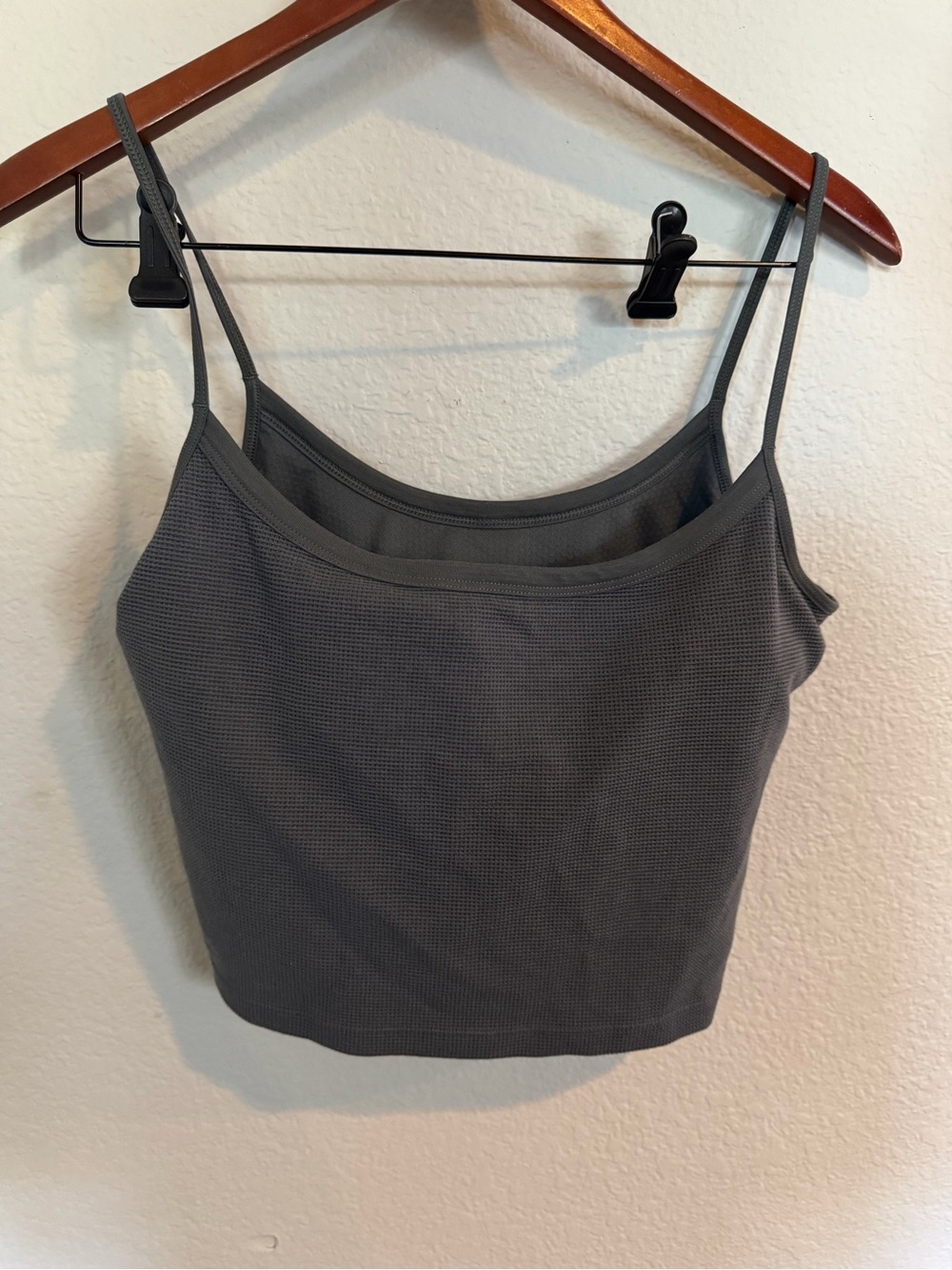 Vuori Charcoal Gray Waffle Knit Cami size XL - Picture 2 of 4